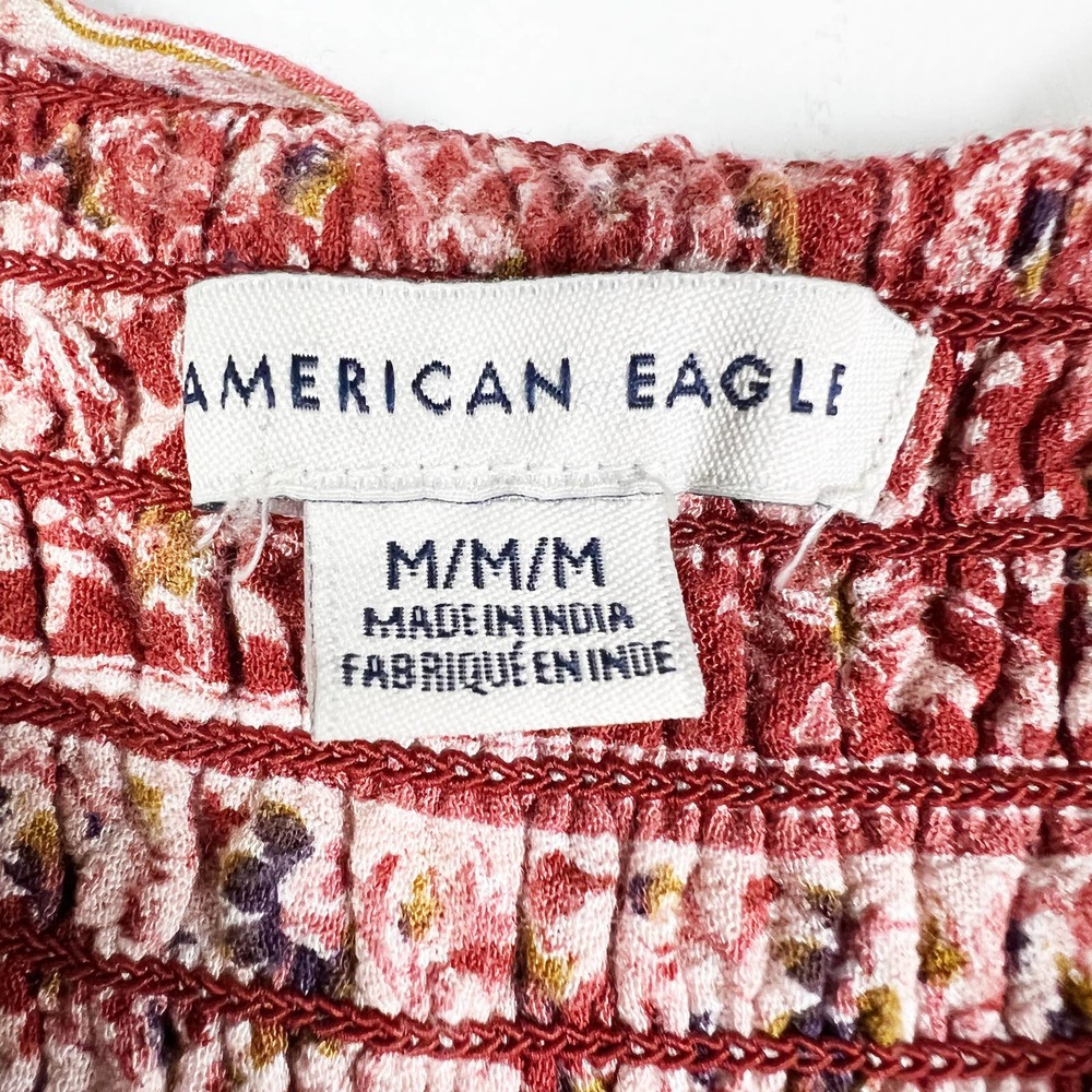American Eagle pink ditsy floral smocked romper Size Medium - Picture 3 of 6